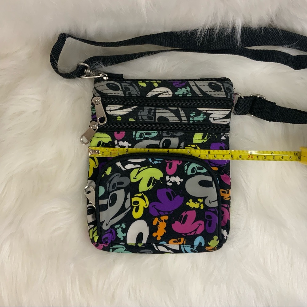 Disney Parks Mickey Mouse Messenger Bag (NWOT) - Picture 4 of 9